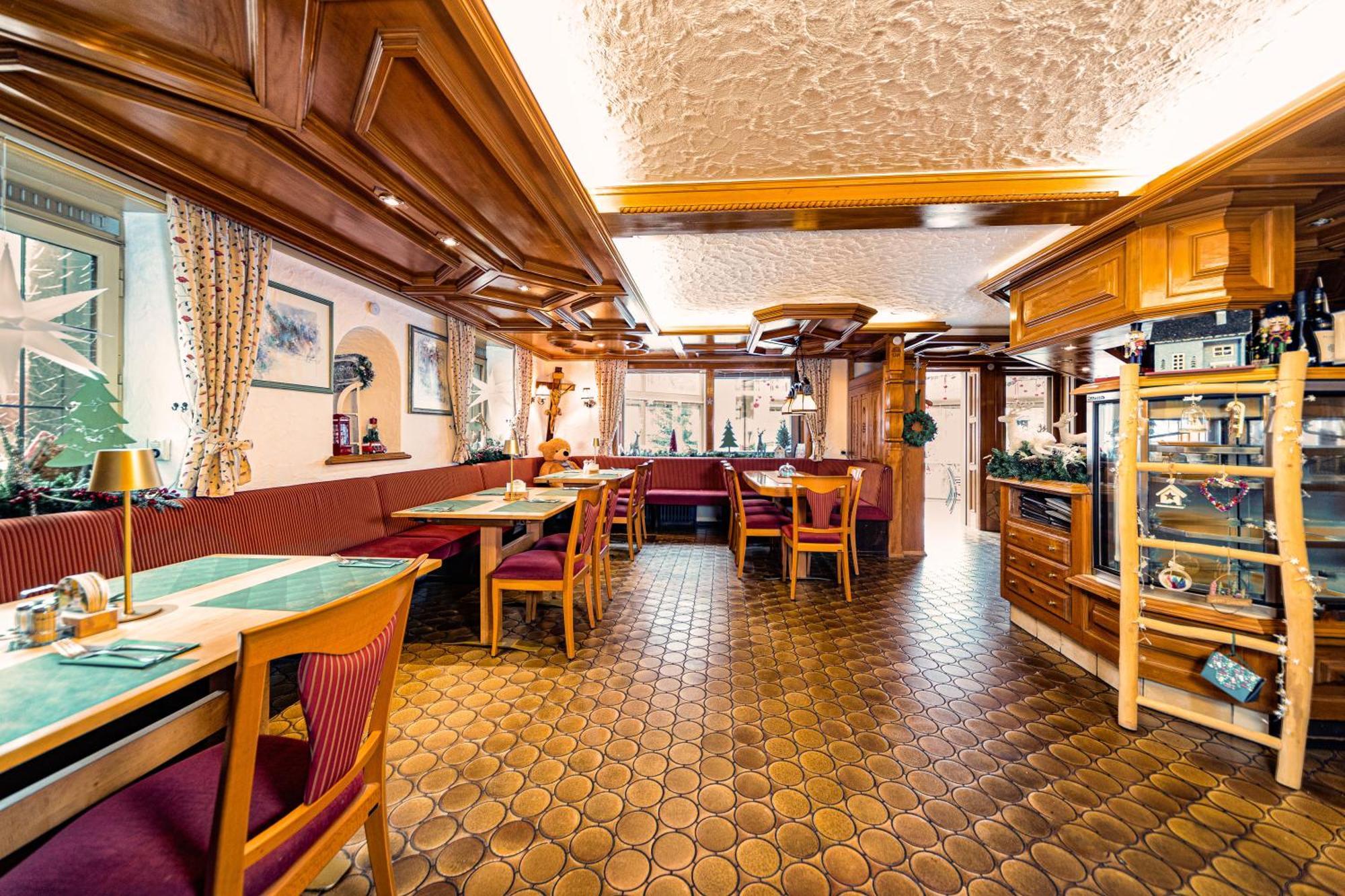 Hotel Restaurant Freihof Oberharmersbach Exterior photo